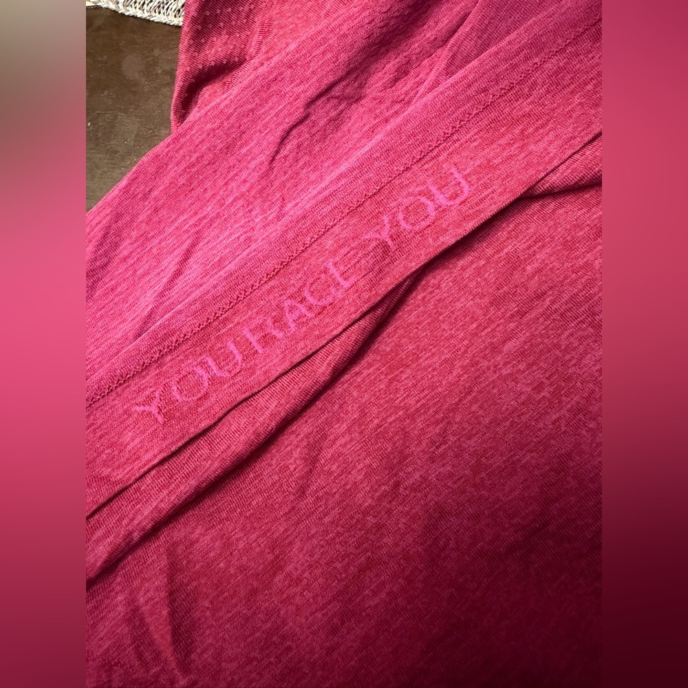 lululemon athletica Women's  Short Sleeve Tee - Picture 8 of 9